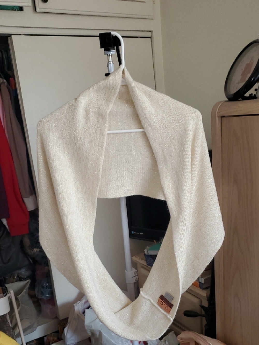 C.C Exclusives Cream Metallic Gold Knit Infinity Scraf